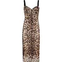 dolce & gabbana robe mi-longue à imprimé léopard - tons neutres