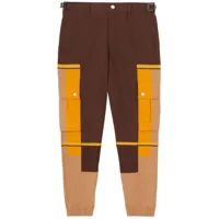 burberry pantalon cargo à design colour block - marron