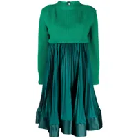 sacai robe plissée en laine à design superposé - vert