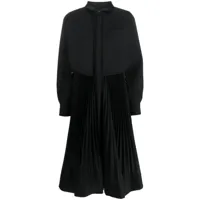 sacai robe plissée à design superposé - noir