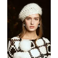 chapeaux béret pour femmes découpes tricotées modernes chauds d'hiver