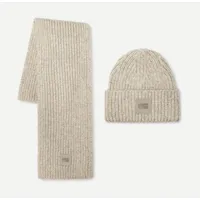 ugg chunky rib knit chapeaux pour femme in light grey, taille o/s, mélange d’acrylique