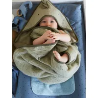 cape de bain bébé en gaze de coton + gant de toilette petit dino vert