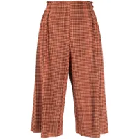 issey miyake pre-owned pantalon court à plis (années 2000) - orange