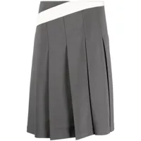 low classic jupe mi-longue plissée à rayures diagonales - gris