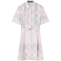 versace robe-chemise à imprimé baroque - rose