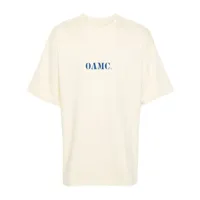 oamc t-shirt en coton biologique à logo imprimé - tons neutres