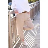 pantalon fluide beige coupe chino tailleur avec ceinture simili