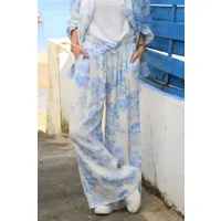 pantalon large en gaze de coton confort imprimé toile de jouy bleu ciel