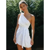 mini-robes d&#39;été robe de plage blanche à une épaule à lacets