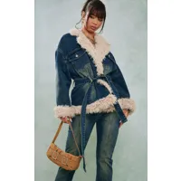 veste en jean indigo délavé vintage à parties en imitation mouton contrastantes et taille nouée, indigo vintage wash